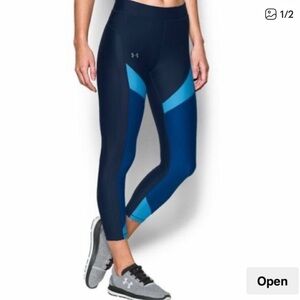 Under Armour Heat Gear Compression Blue and Teal Leggings. Perfect for running!